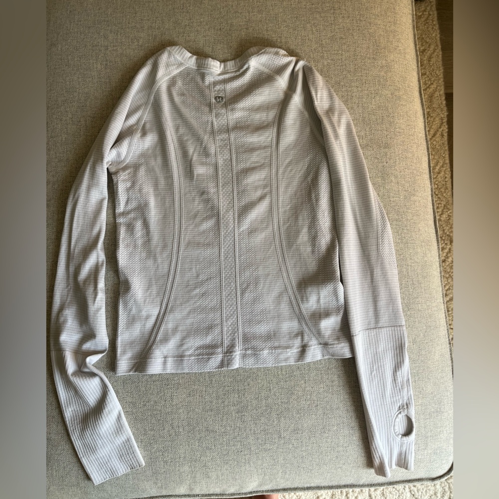 Lululemon Swiftly Tech